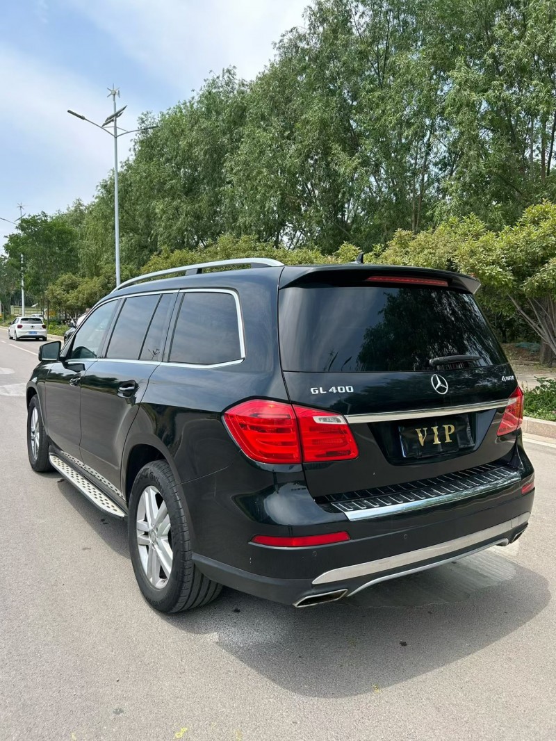 东营16年奔驰GL9