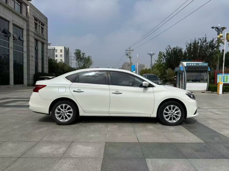 枣庄18年日产轩逸9