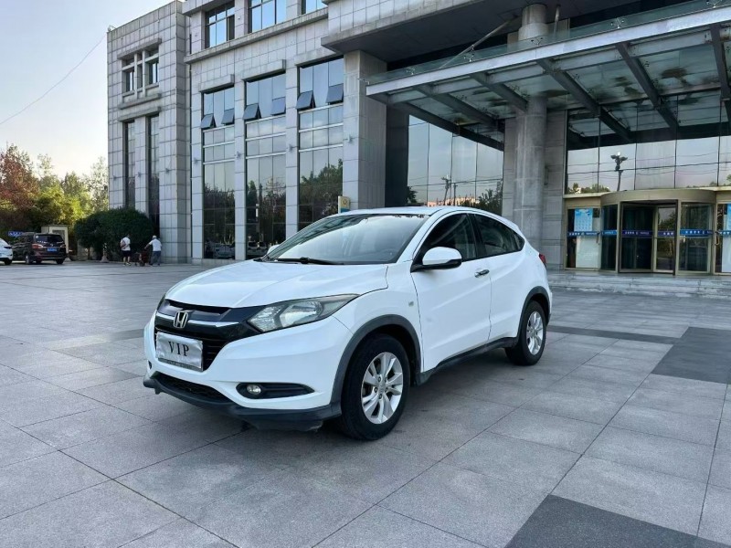 枣庄17年本田缤智3