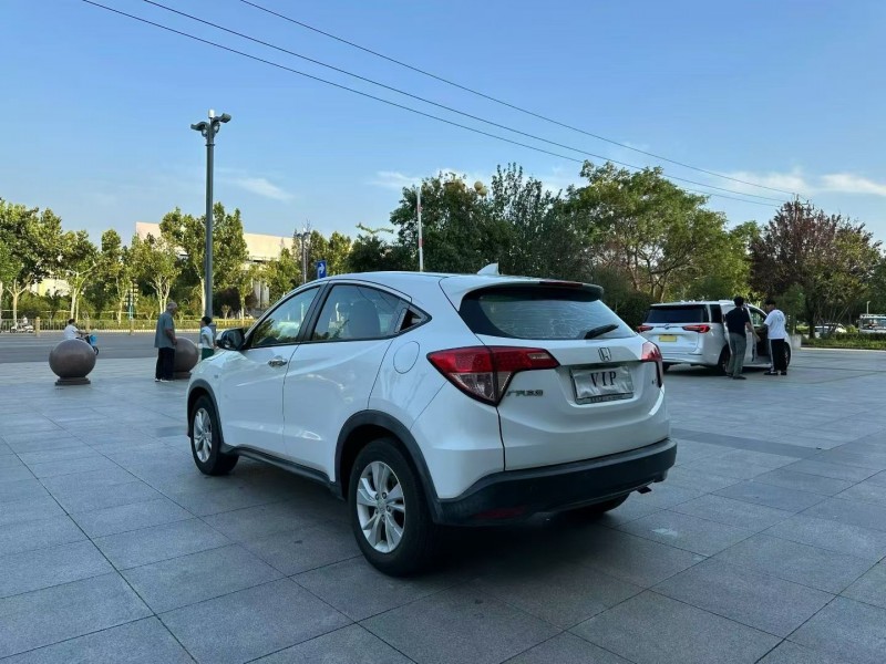 枣庄17年本田缤智7