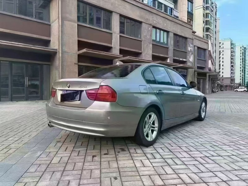 海口10年宝马3系7