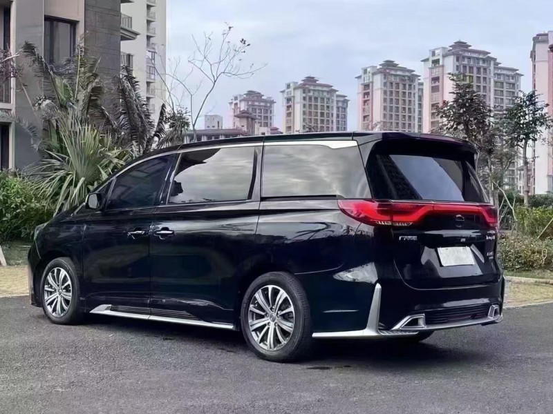 海口20年传祺M87