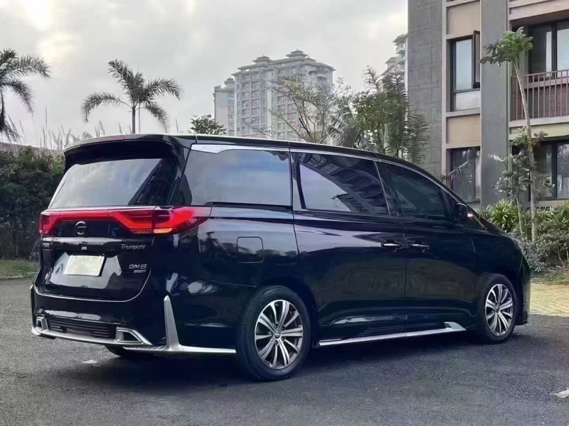 海口20年传祺M88