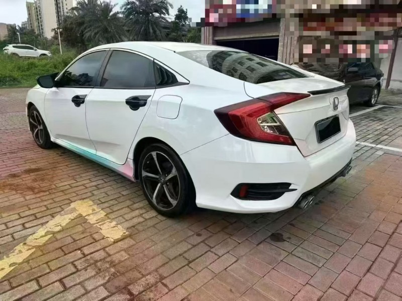 海口18年本田思域8