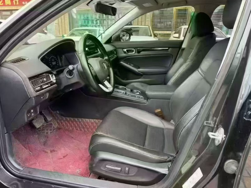 海口23年本田型格4