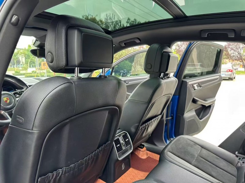 枣庄18年保时捷Macan6