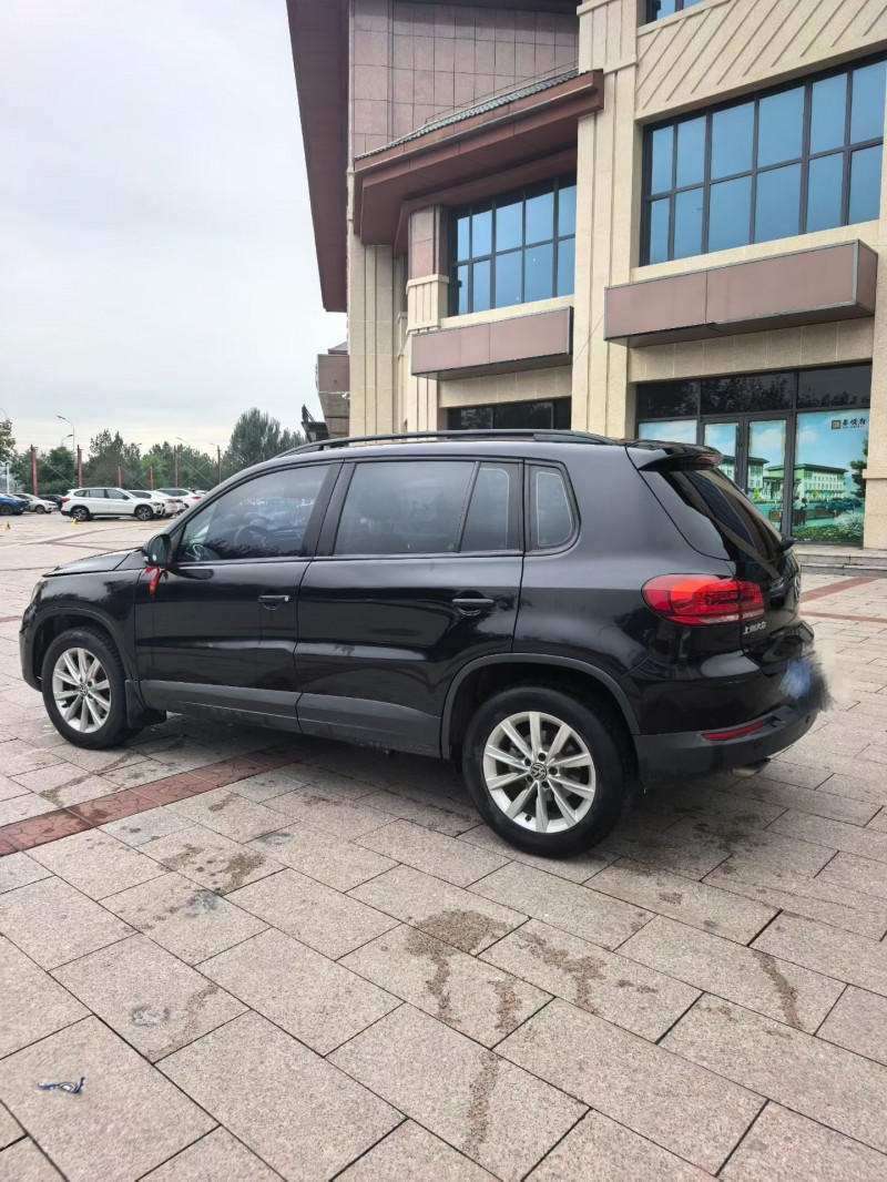 承德16年大众途观6