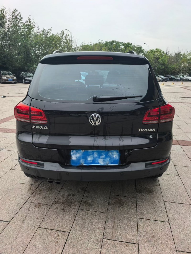 承德16年大众途观8