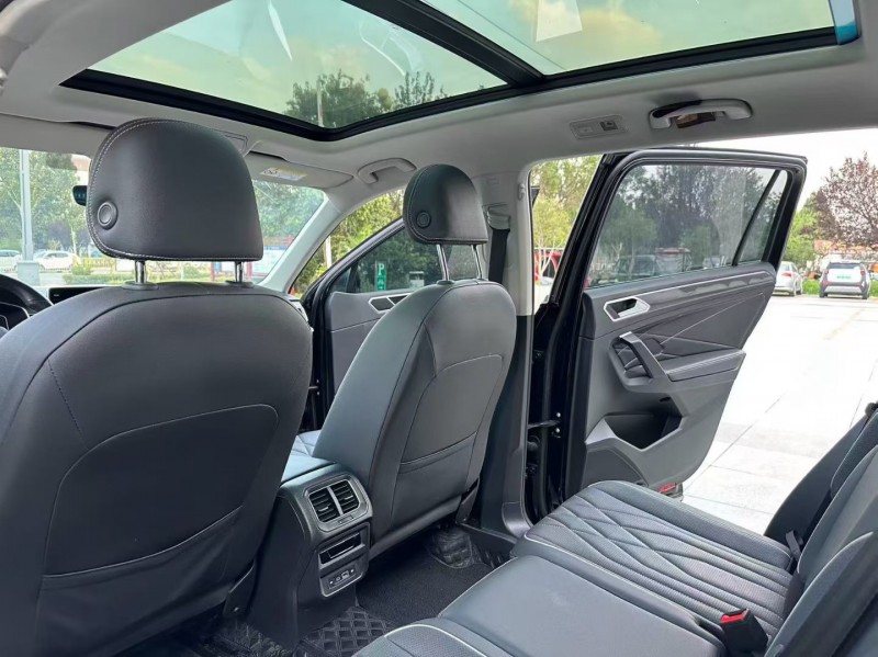 枣庄23年大众途观6