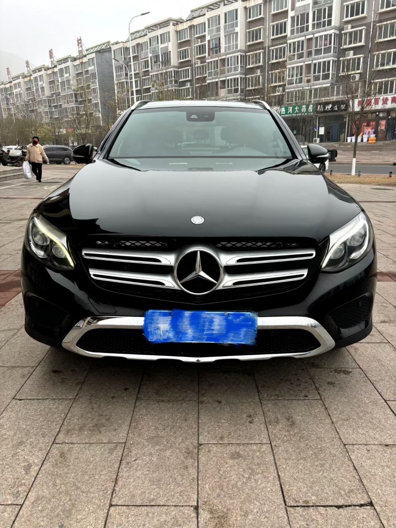 承德16年奔驰GLC1