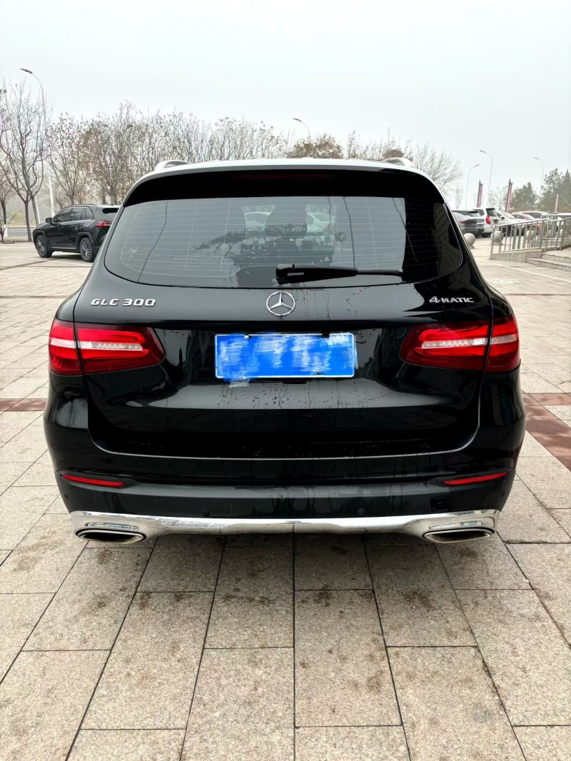 承德16年奔驰GLC9