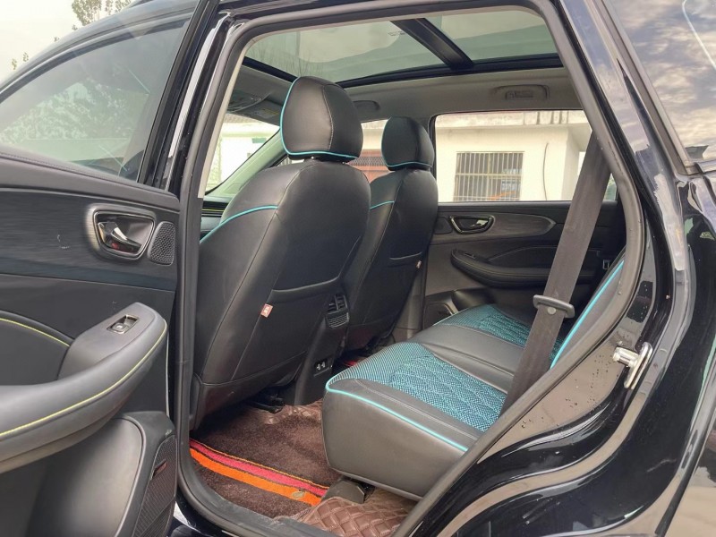 徐州22年荣威RX55