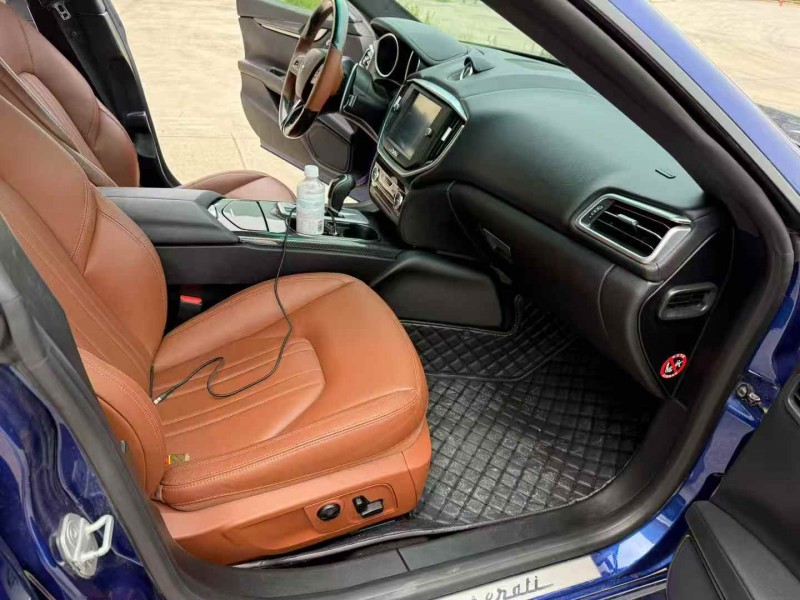 徐州16年玛莎拉蒂Ghibli6