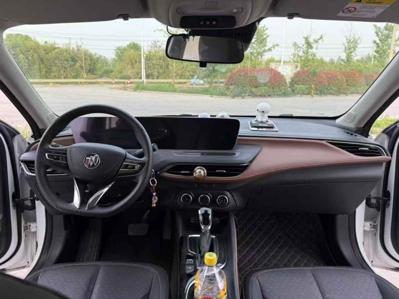 徐州22年别克威朗5