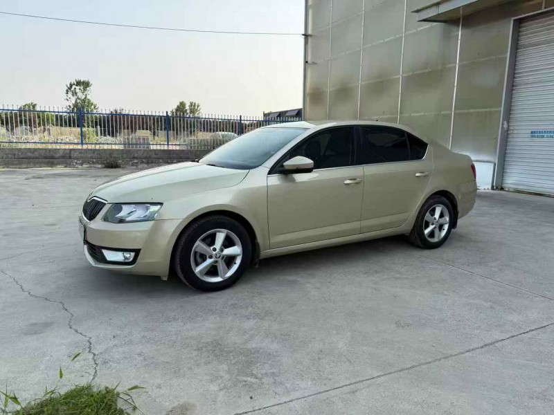 徐州14年斯柯达明锐2