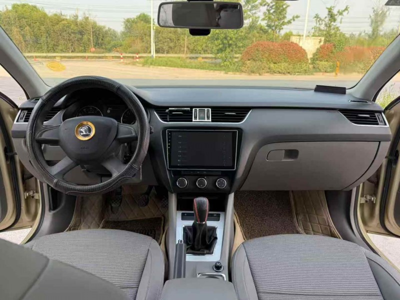 徐州14年斯柯达明锐5