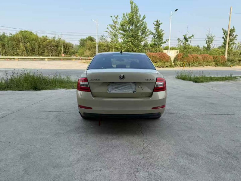 徐州14年斯柯达明锐9