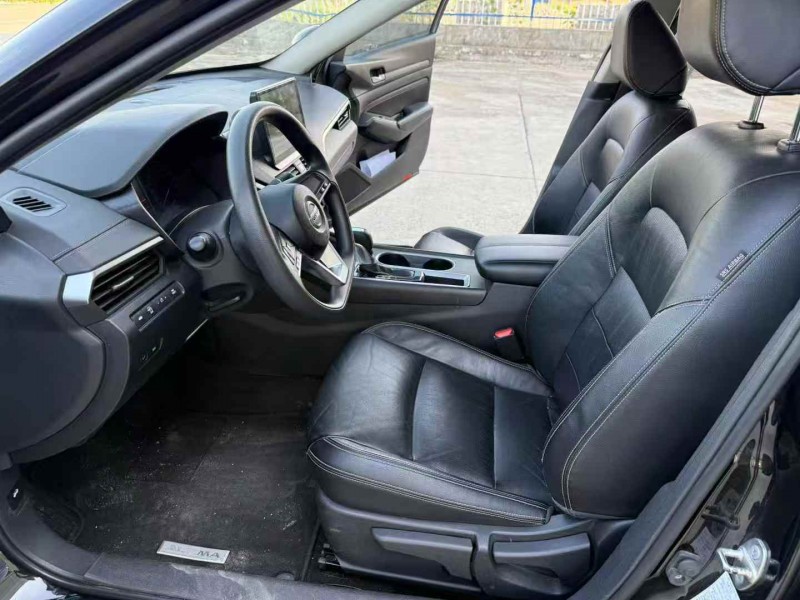 徐州21年日产天籁4