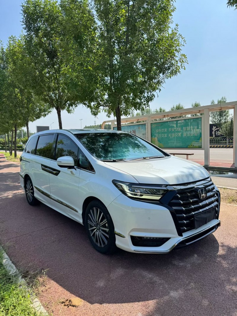 枣庄23年本田艾力绅2