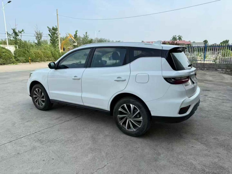 徐州20年吉利远景8