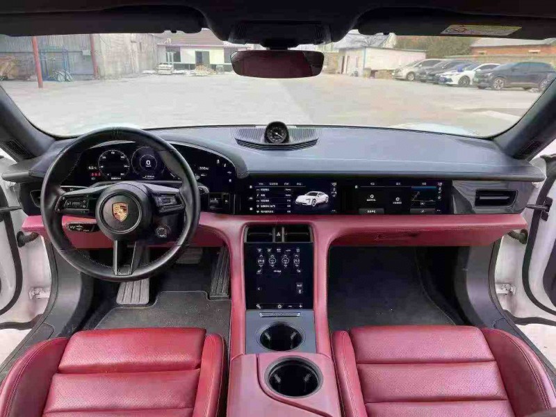 徐州21年保时捷Taycan6