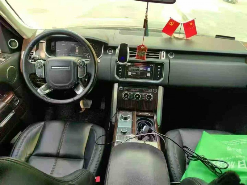 荆门17年路虎揽胜行政3