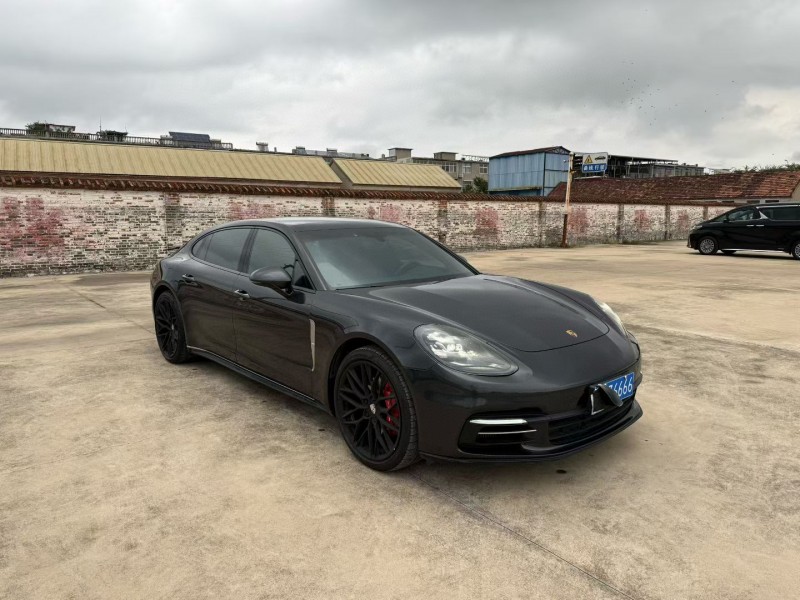 徐州20年保时捷帕拉梅拉4