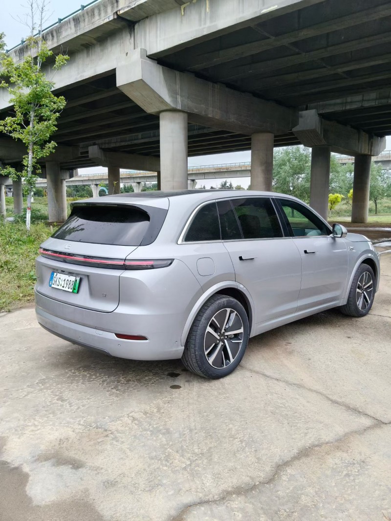 青岛24年理想L78