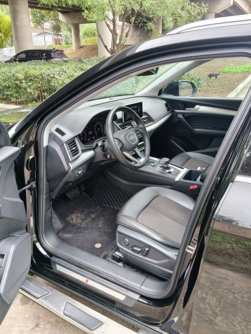 青岛18年奥迪Q54