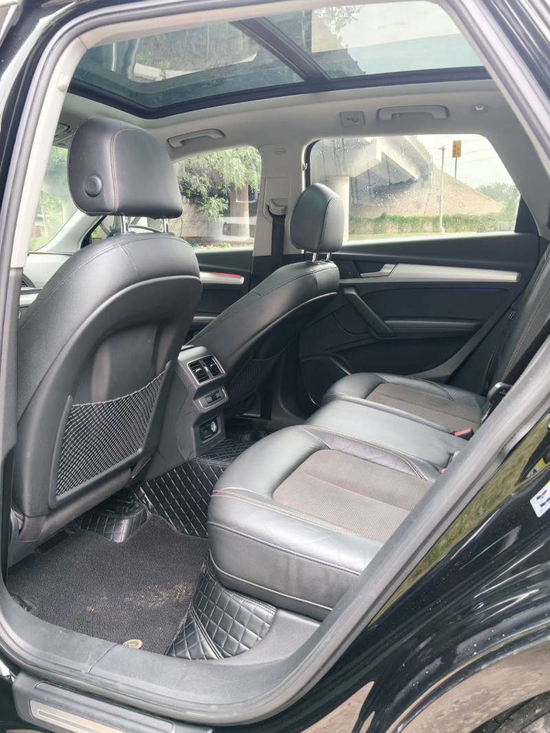 青岛18年奥迪Q56