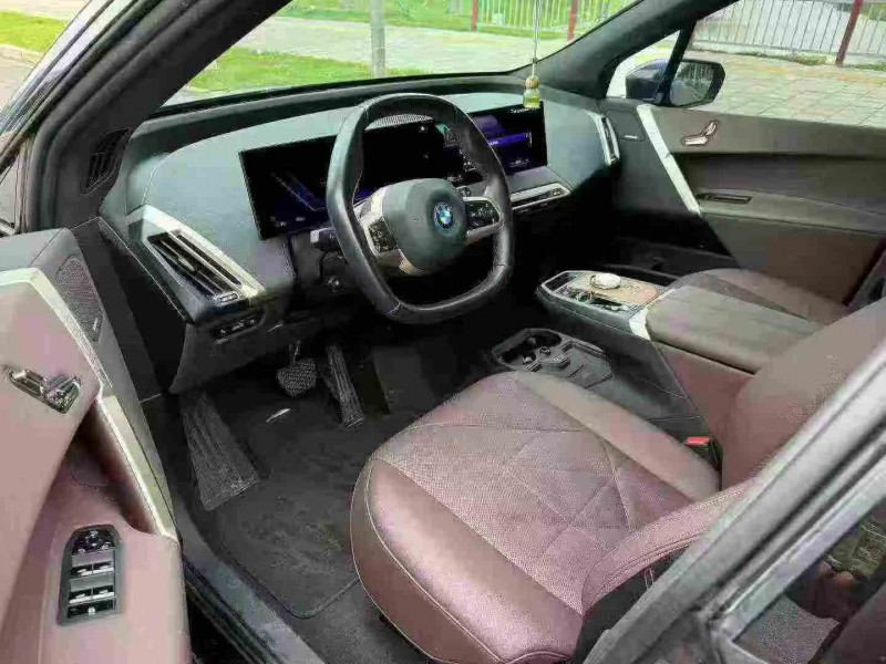 十堰23年宝马IX36