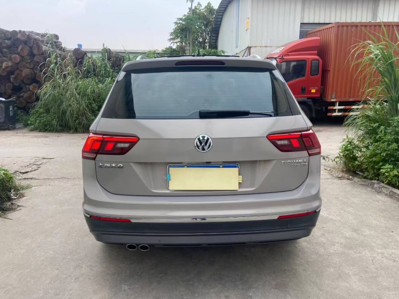 广州21年大众途观7