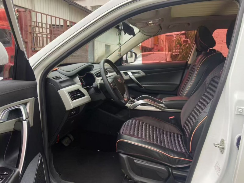 广州19年吉利博越4