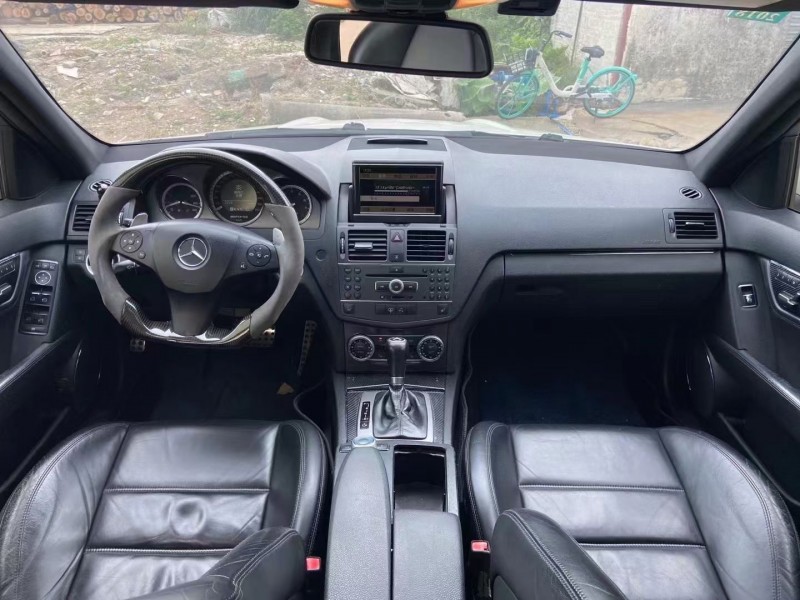 广州11年奔驰AMG5