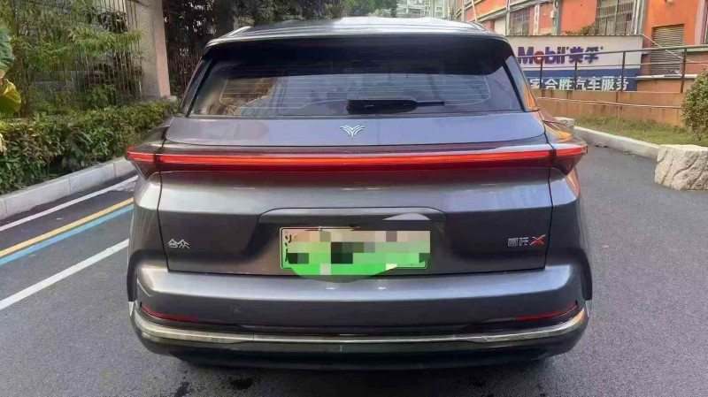 温州24年哪吒X7