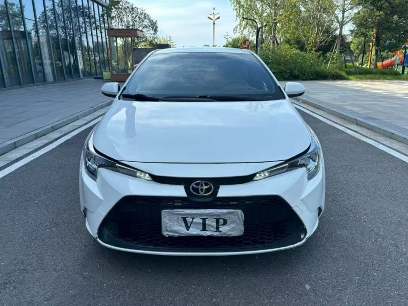 常德22年丰田雷凌1