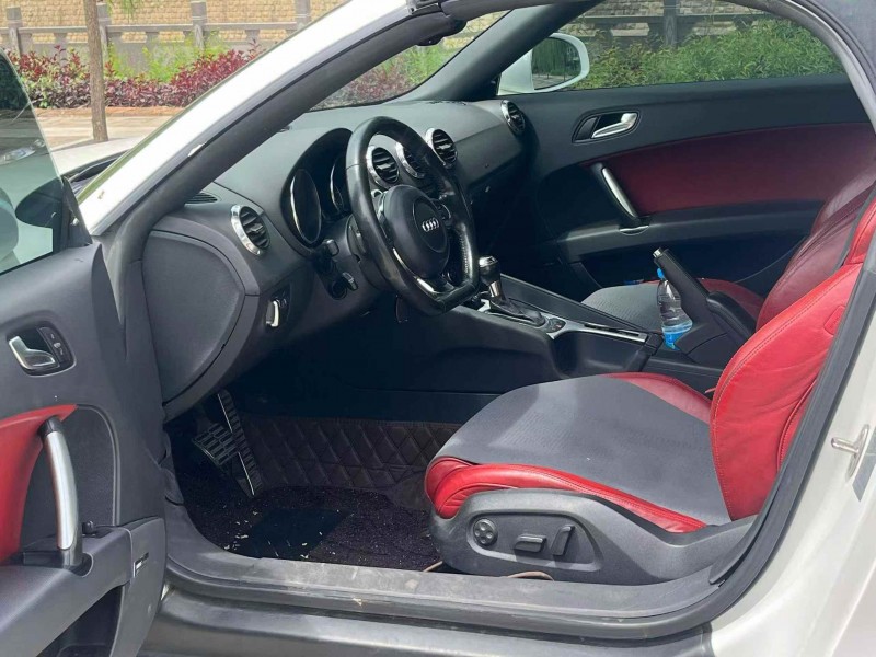 宝鸡10年奥迪TT5