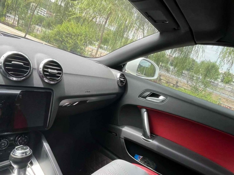 宝鸡10年奥迪TT6