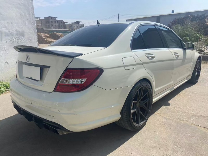 广州11年奔驰AMG6