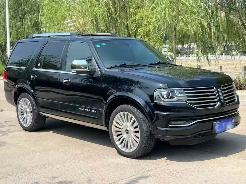 铜川16年林肯领航员2