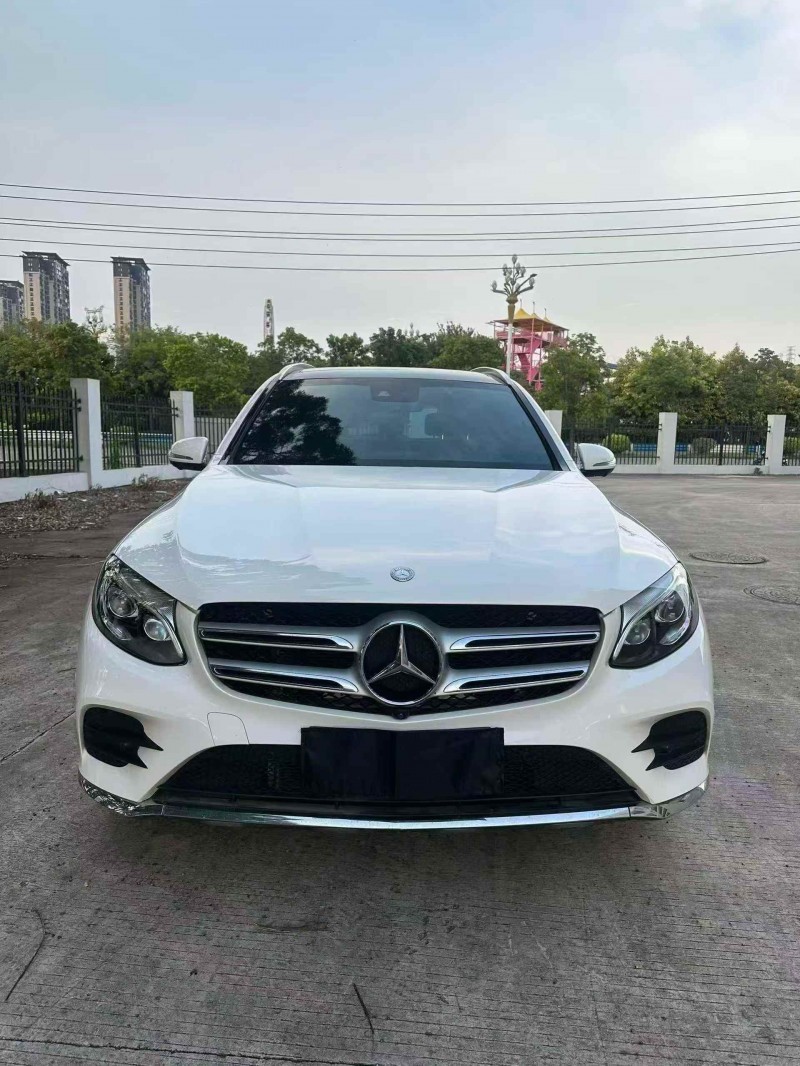 莆田17年奔驰GLC1