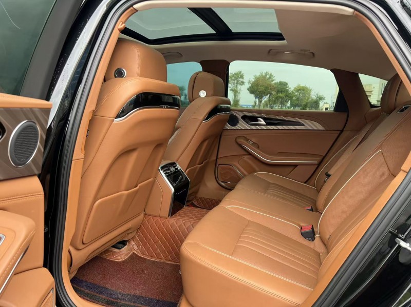 盐城23年红旗H95