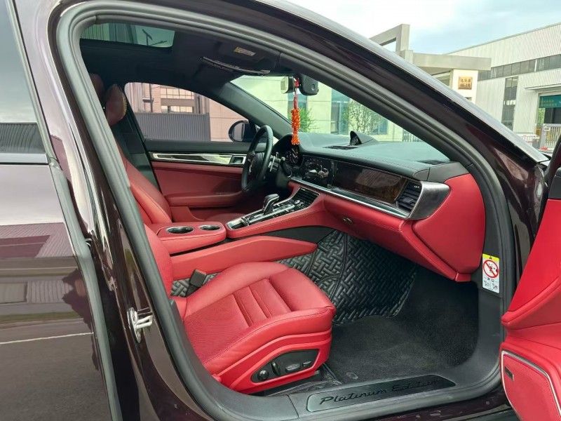 徐州23年保时捷帕拉梅拉5