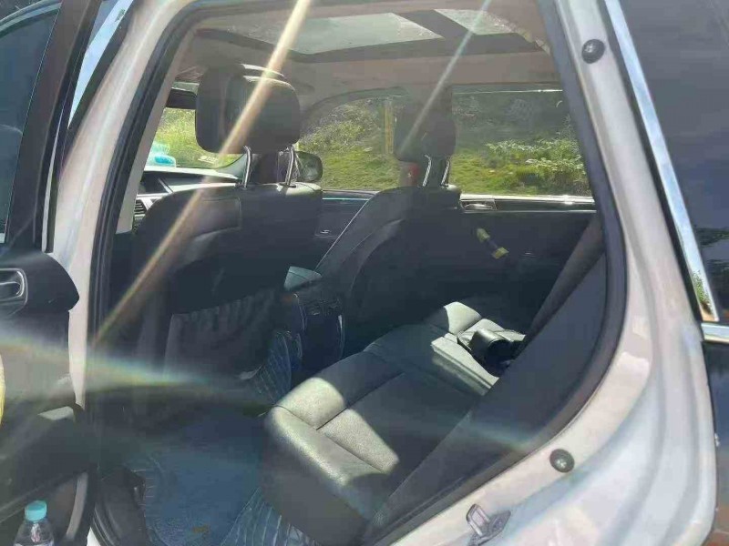 南平13年宝马X56