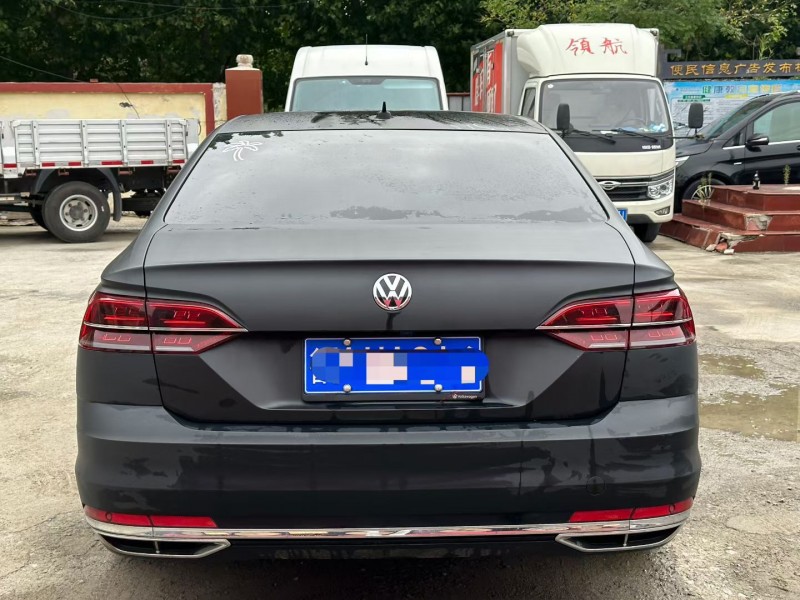 淄博20年大众辉昂9