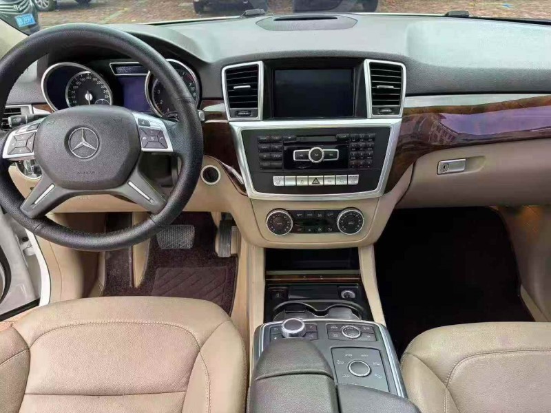 淄博15年奔驰ML4