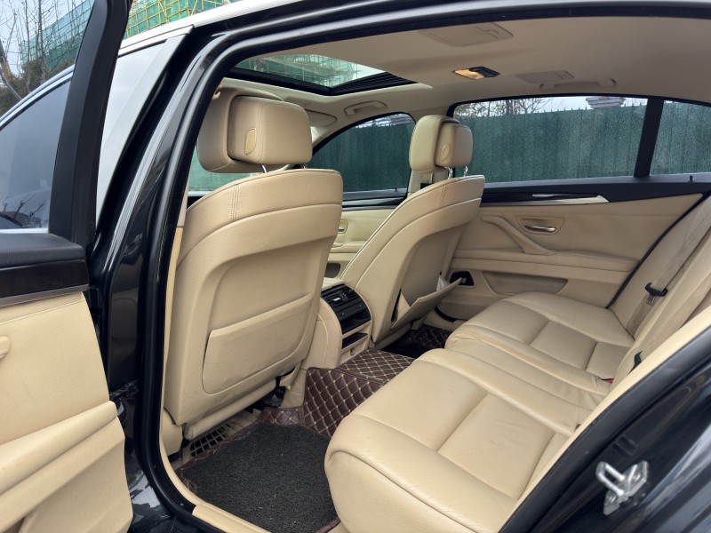 盐城11年宝马5系7