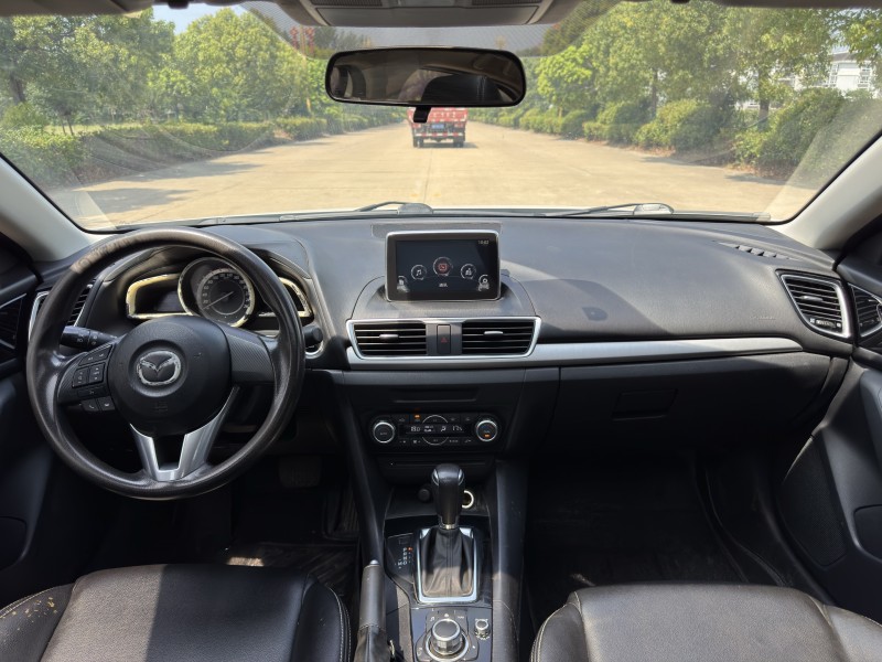 盐城16年马自达昂克赛拉8