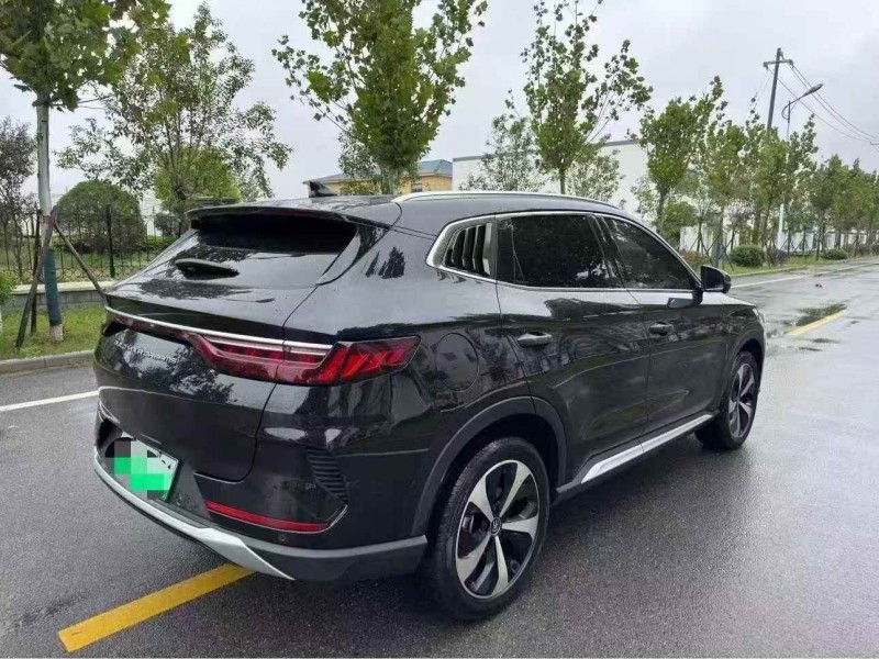 常州23年比亚迪宋9