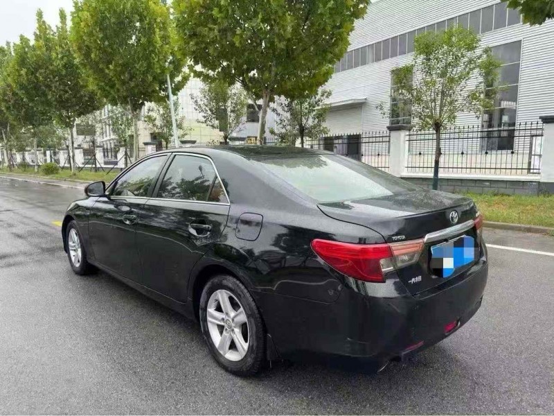 无锡14年丰田锐志8